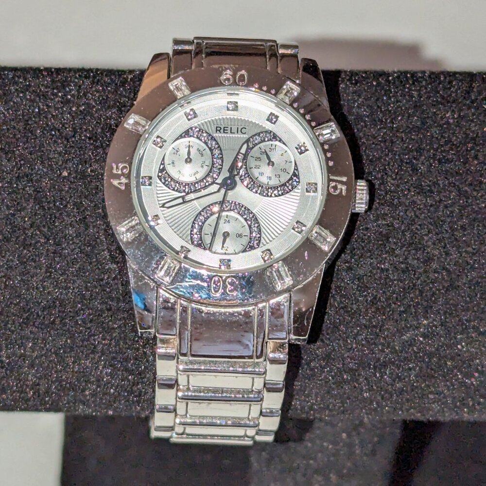 Relic (By Fossil) Day, Date, Time. Very Pretty An… - image 1